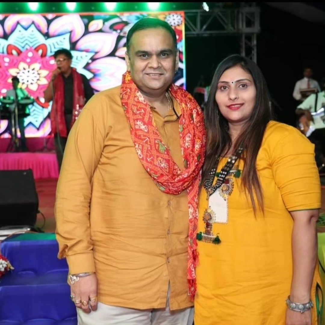  મારી જીવનસાથી નીતાને જન્મદિવસની ખૂબ ખૂબ શુભેચ્છા.